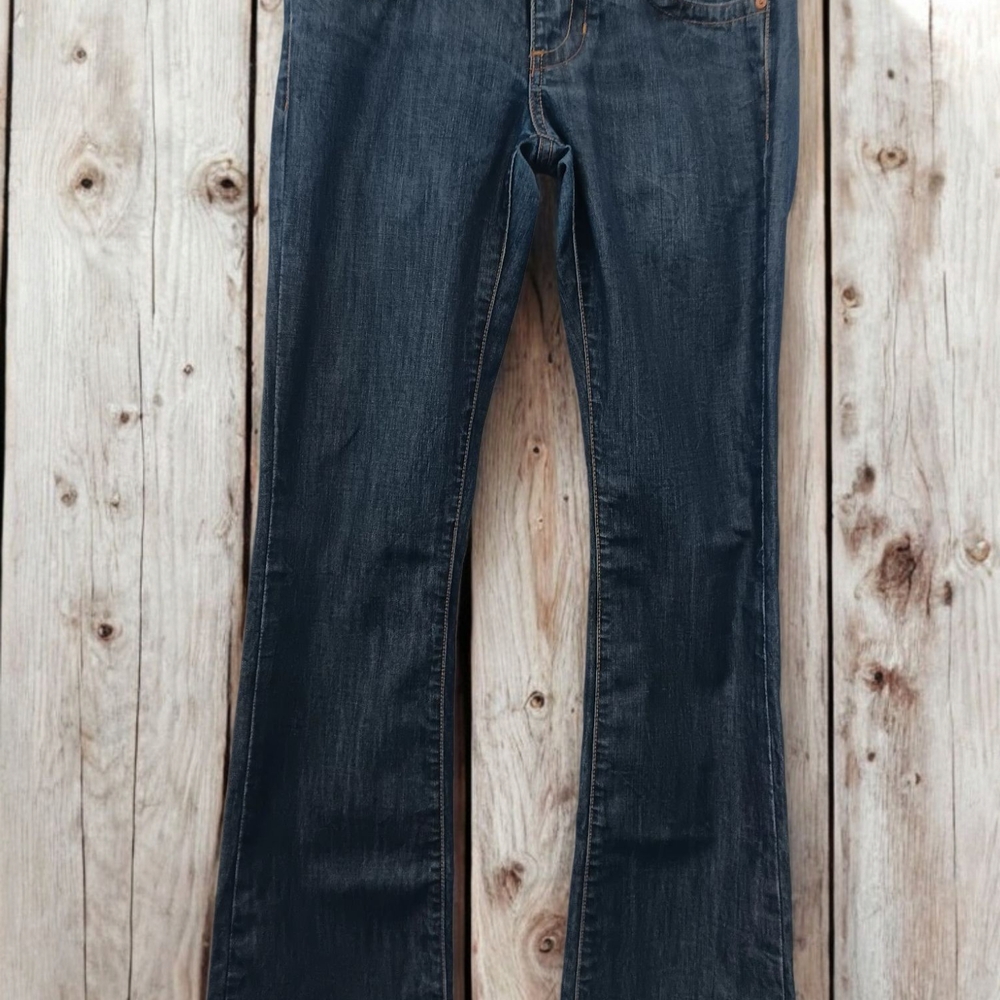 Guess Classic Blue Bootcut Jeans with Lived-In Look